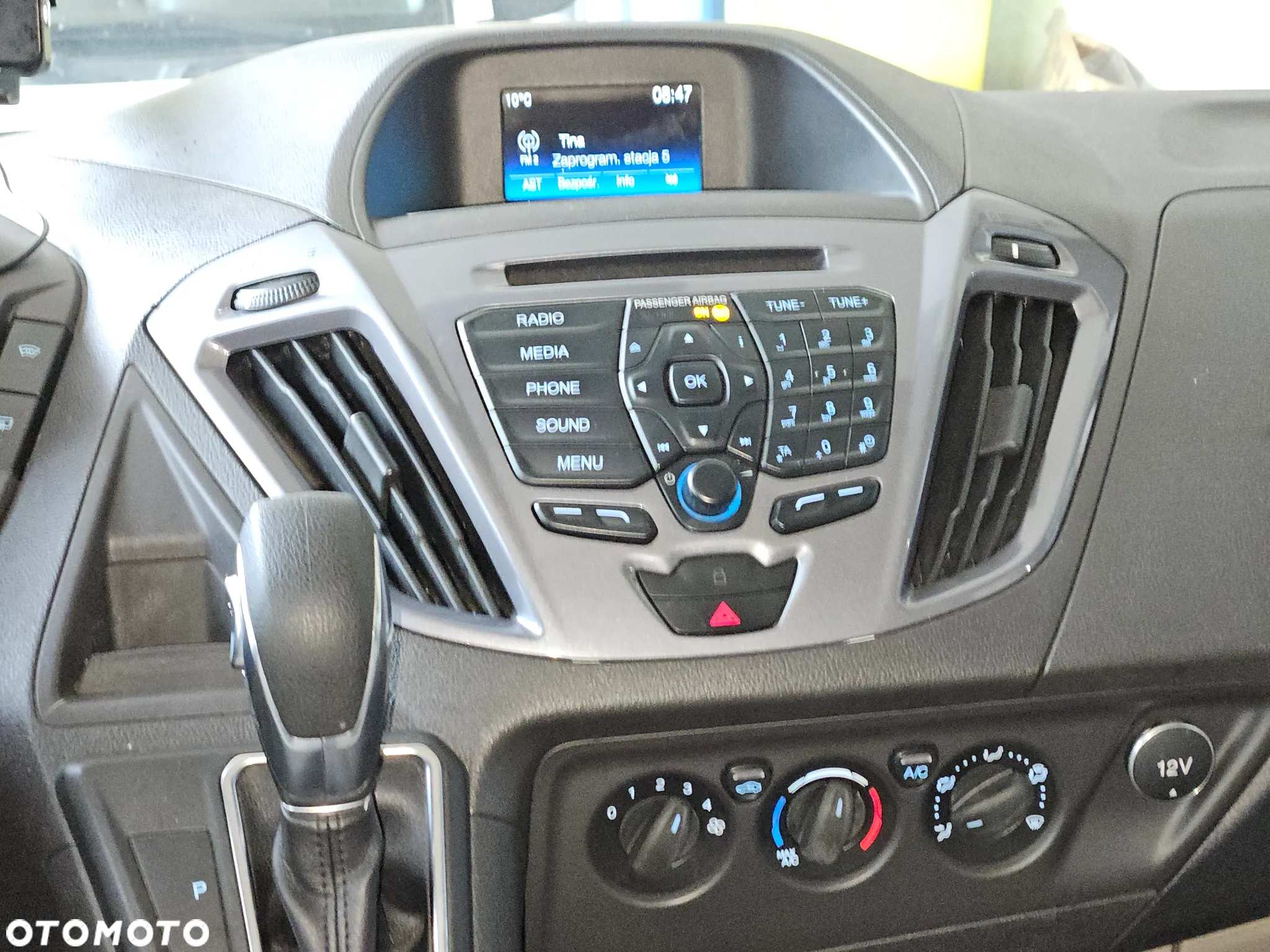 Ford Tourneo Custom 2.0 TDCi L2 Titanium SelectShift - 25