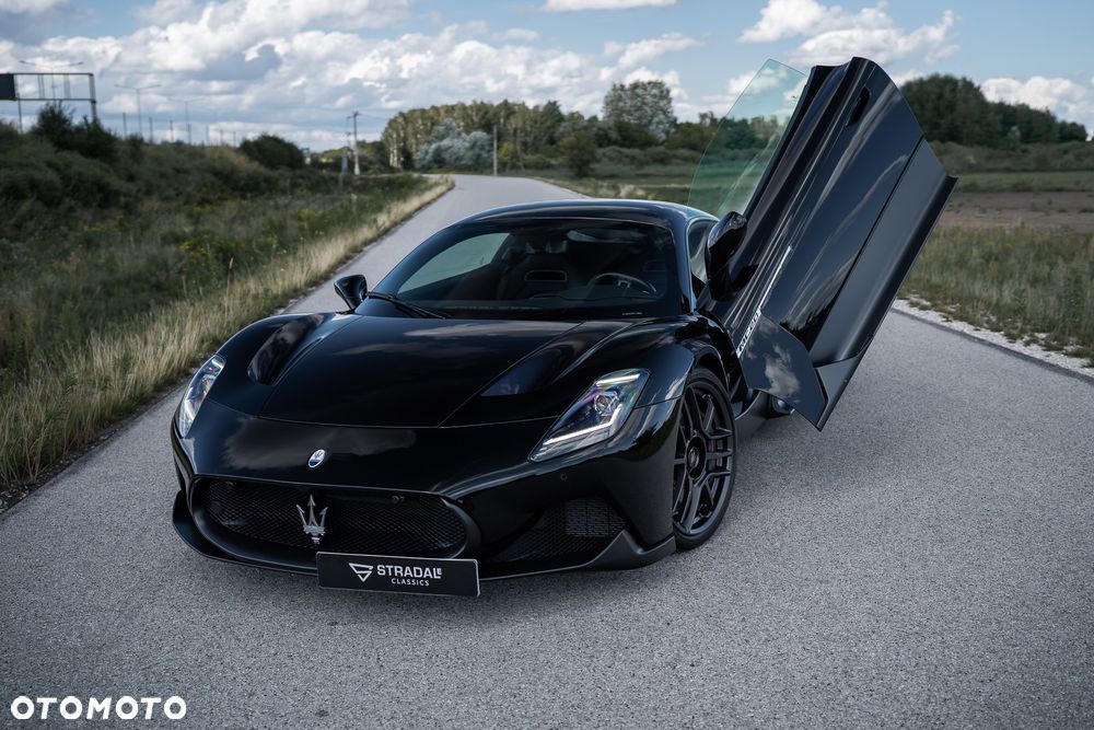 Maserati MC20 - 1