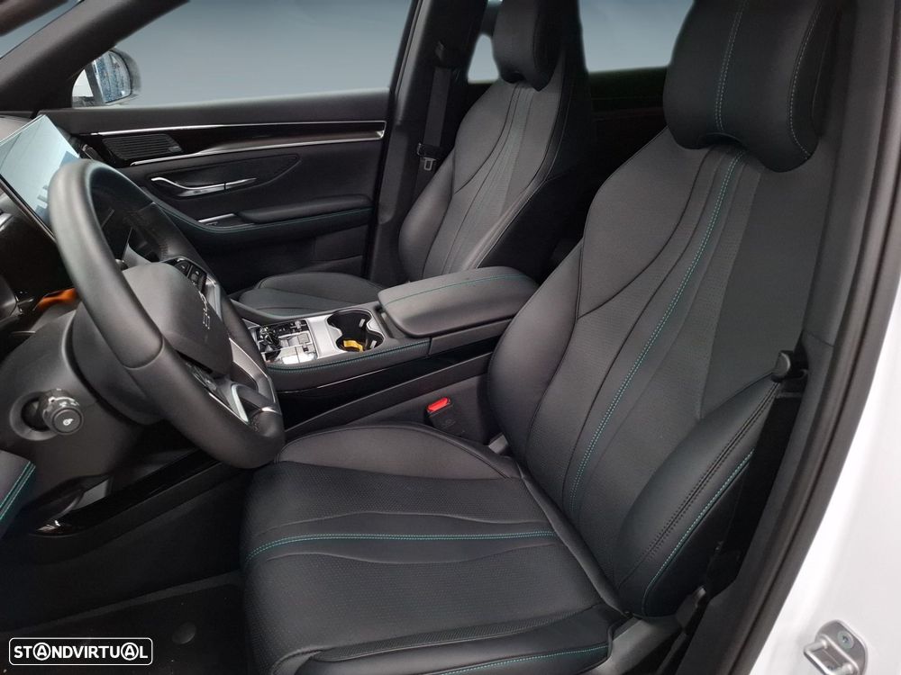 BYD Seal U 1.5 DM-i Comfort — fotografia 10
