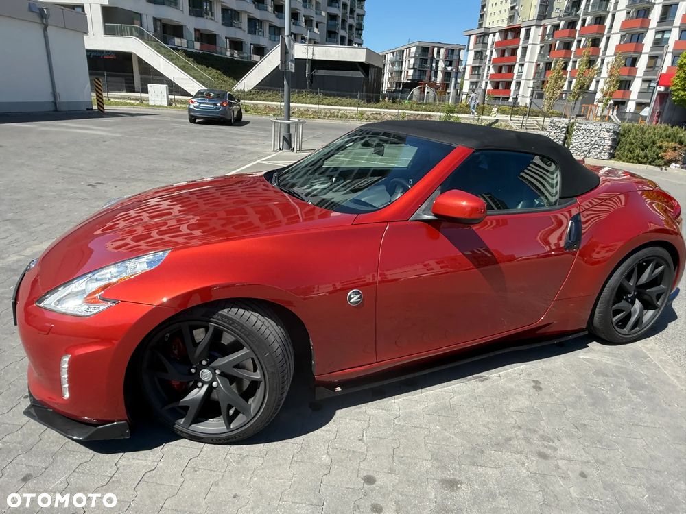Nissan 370 Z - 10
