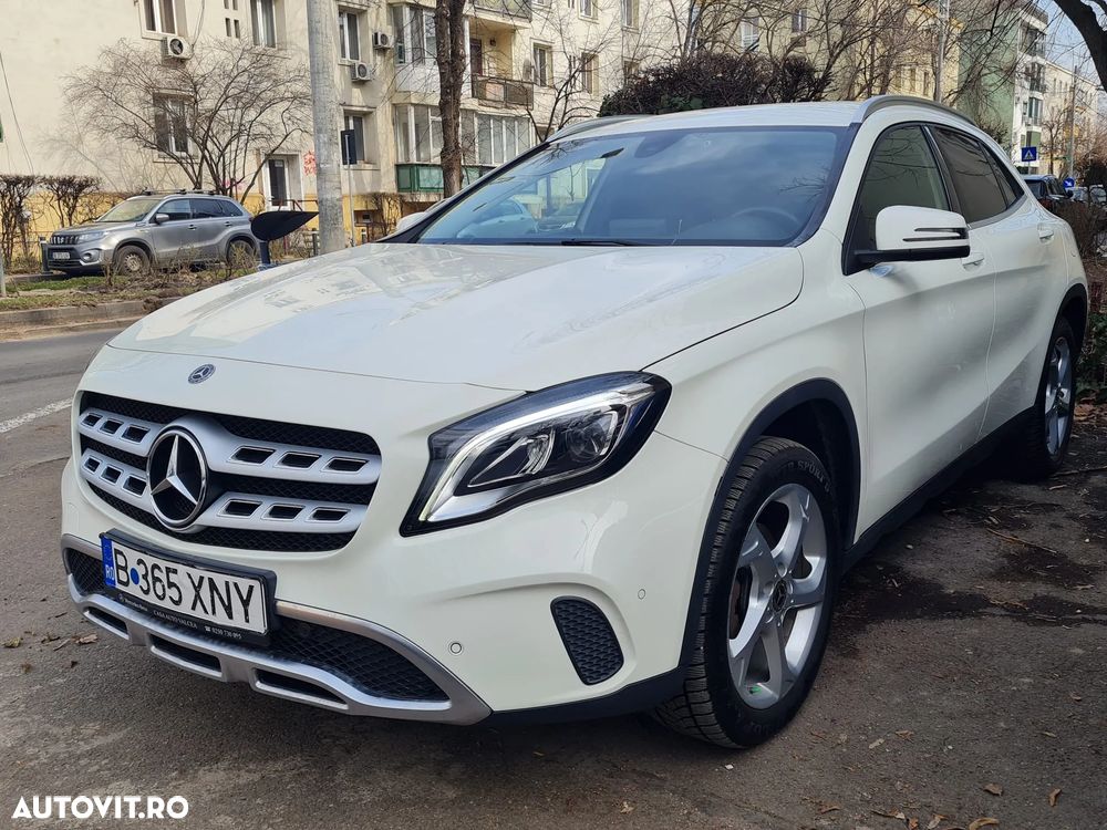 Mercedes-Benz GLA - 1
