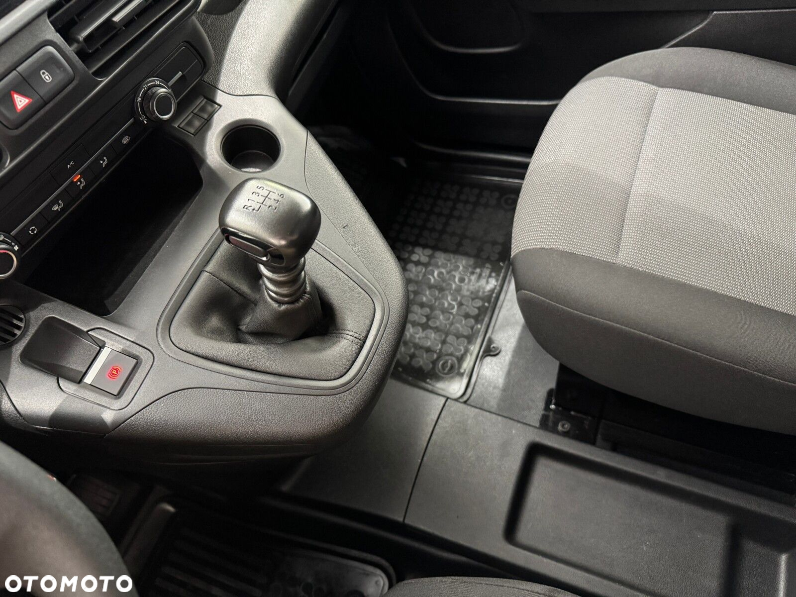Peugeot partner L1 Premium - 25