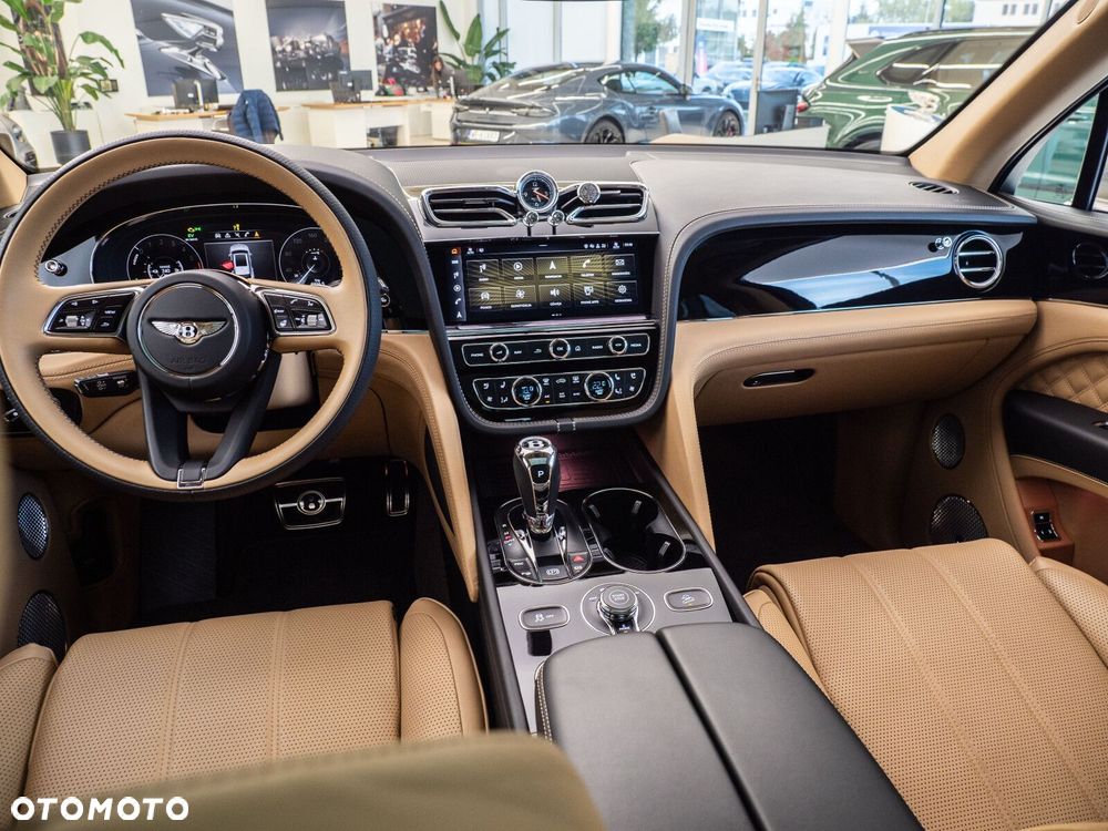 Bentley Bentayga - 8