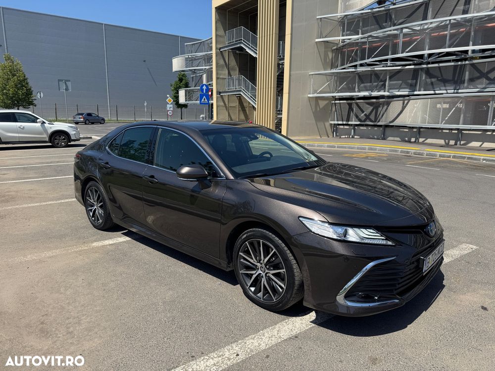 Toyota Camry 2.5 Exclusive - 1