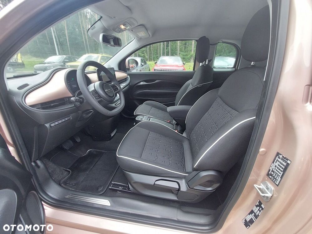 Fiat 500e - 14