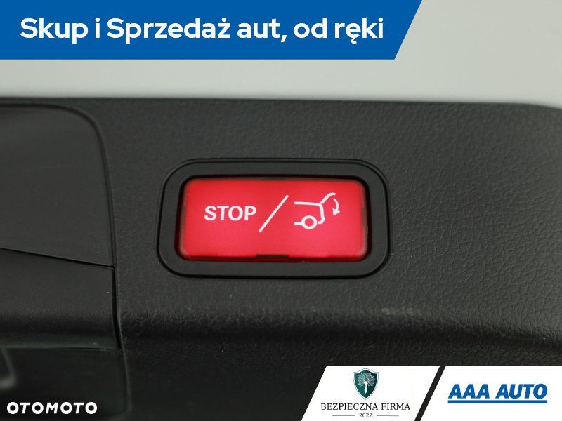 Mercedes-Benz GLB - 15