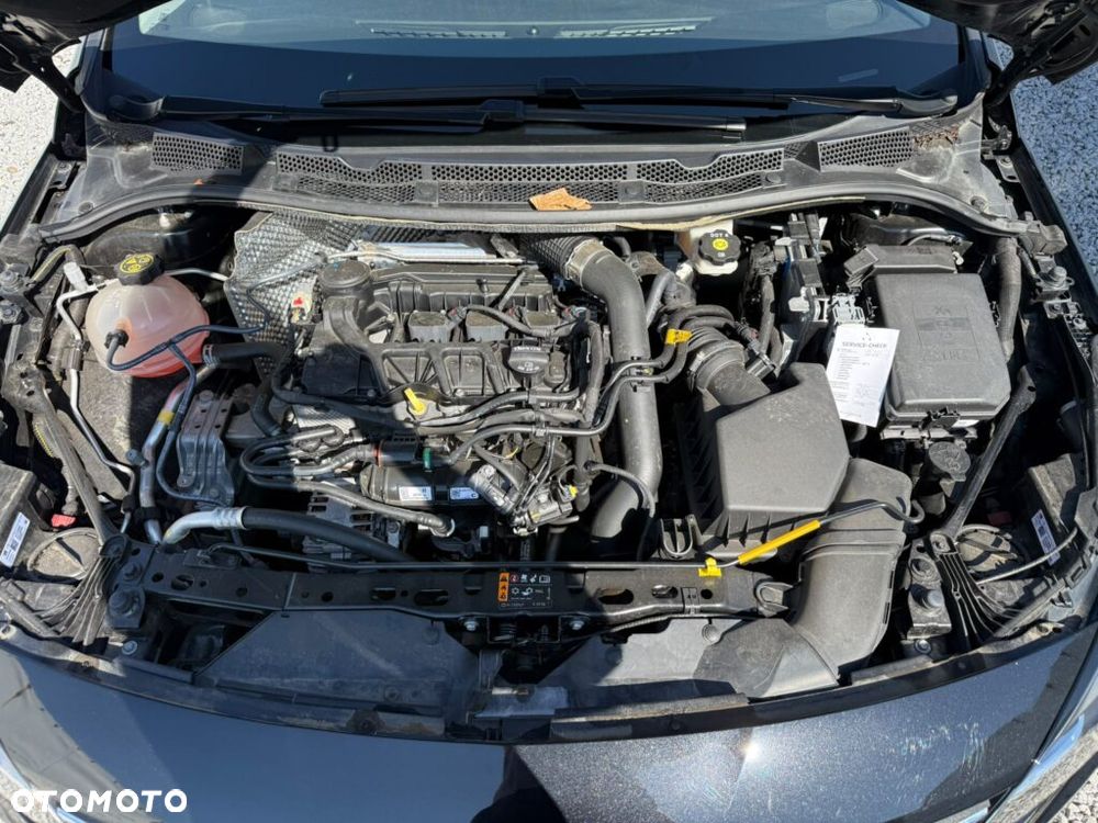 Opel Astra 1.2 Turbo Edition - 21
