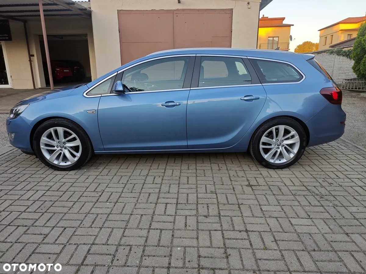 Opel Astra IV 1.4 T Cosmo - 10