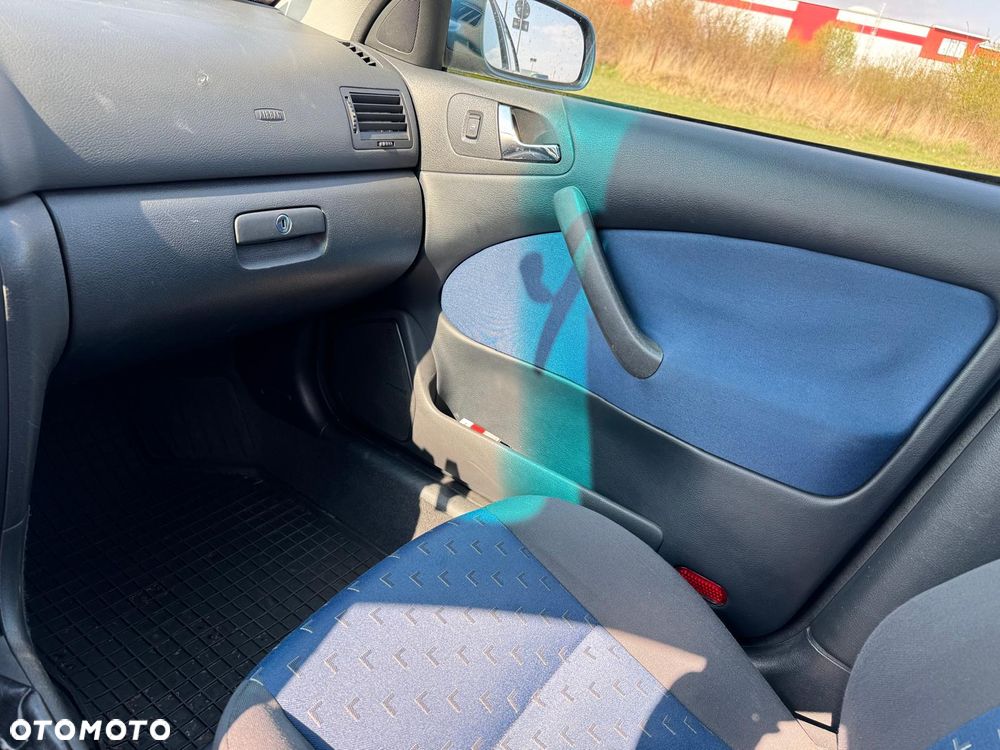 Skoda Octavia 2.0 Ambiente - 18