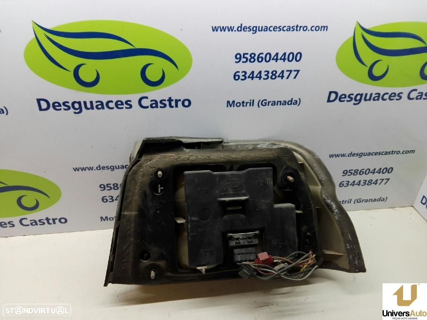 FAROLIM TRASEIRO ESQUERDO FORD ESCORT CLASSIC - - 1