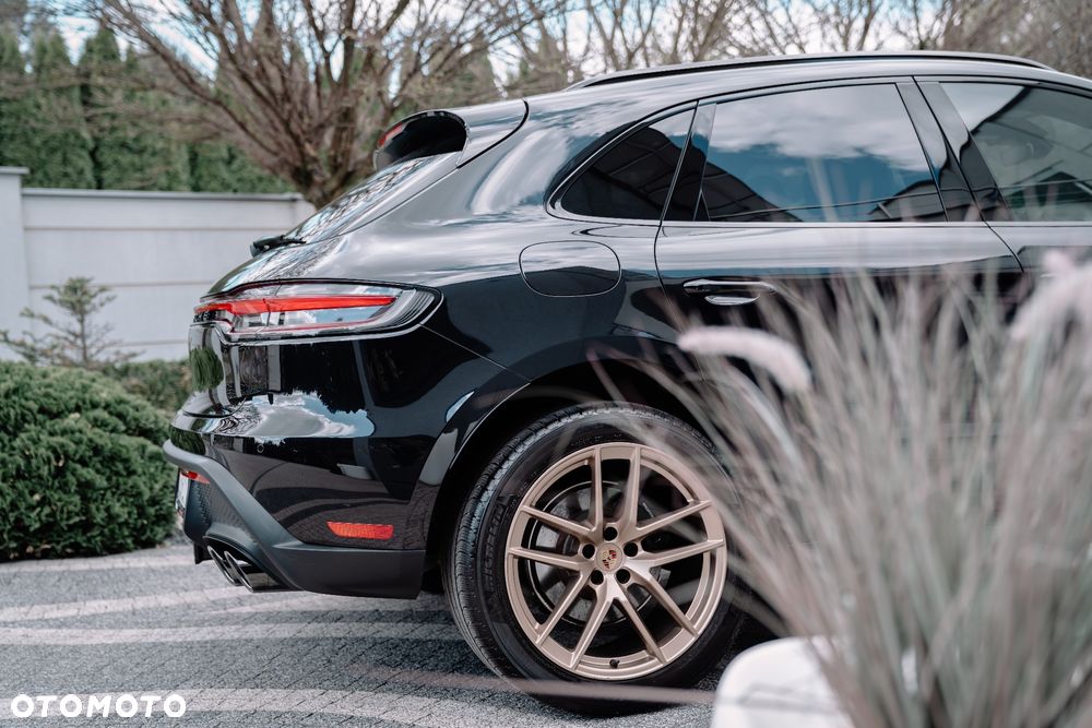 Porsche Macan Standard - 2