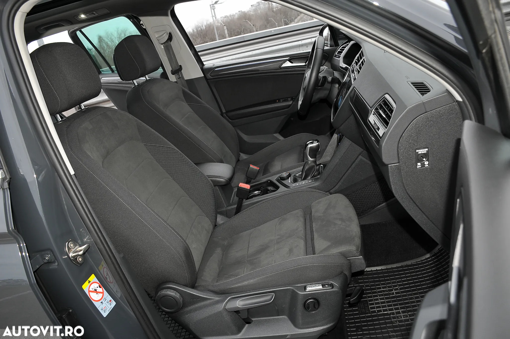 Volkswagen Tiguan 2.0 TDI SCR 4MOTION DSG Life - 11