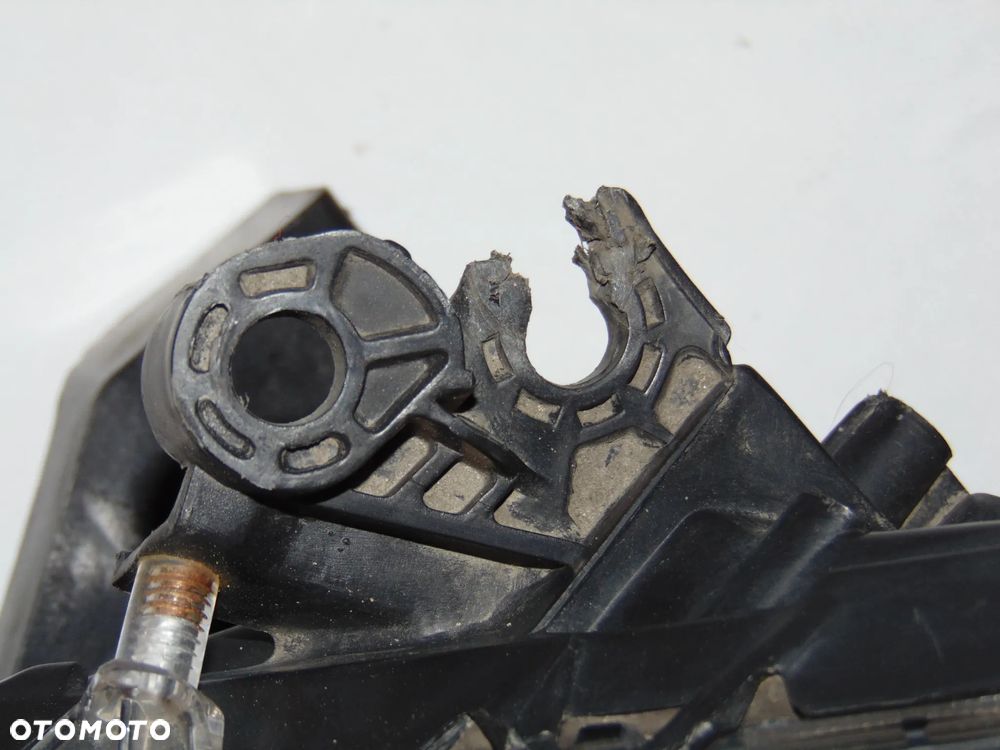 Lampa przednia przód lewa prawa Honda Jazz 3 III 08-11r - 16
