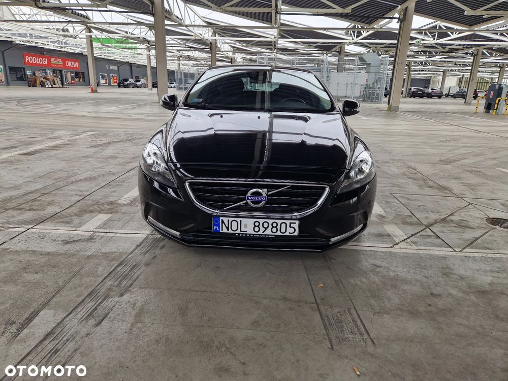 Volvo V40 D2 - 2