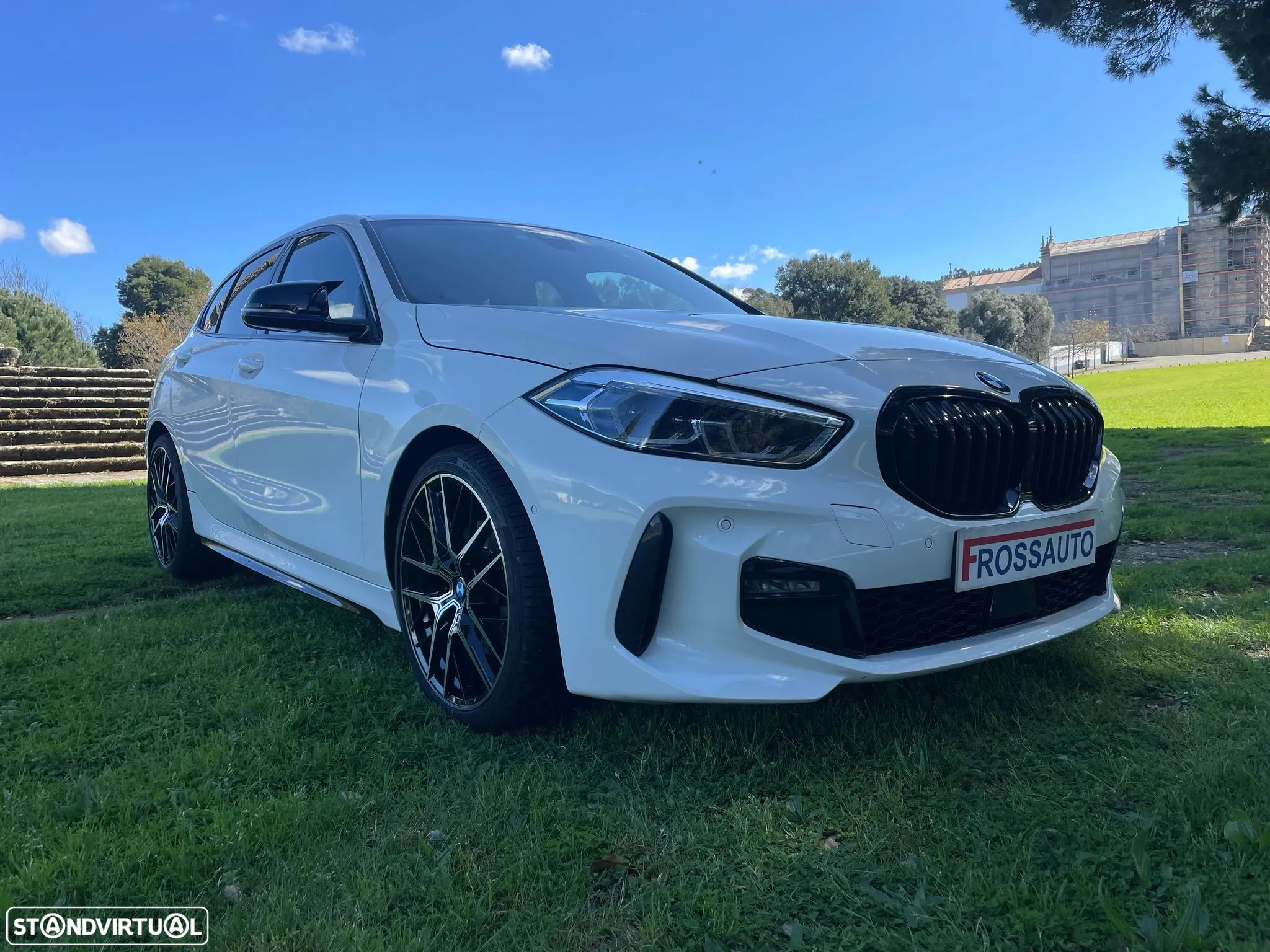 BMW 118 d Aut. M Sport - 1