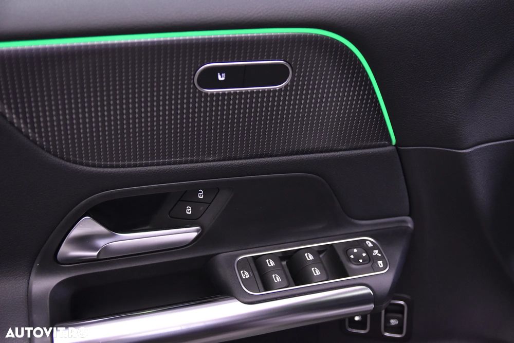 Mercedes-Benz B 250 e 8G-DCT - 15