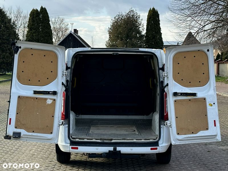 Ford Transit Custom - 12