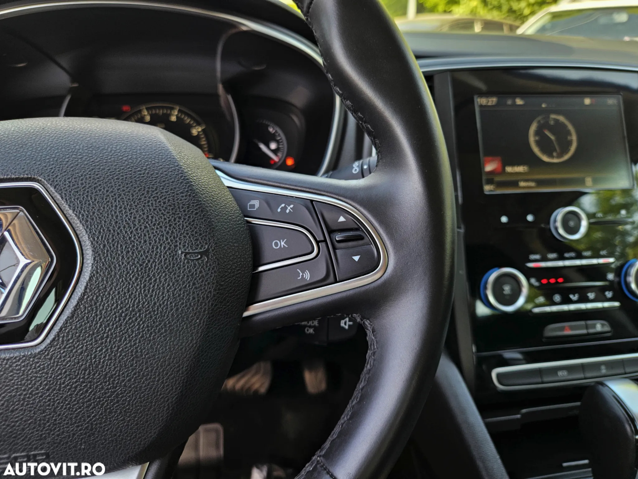 Renault Talisman ENERGY TCe 150 EDC LIMITED - 17