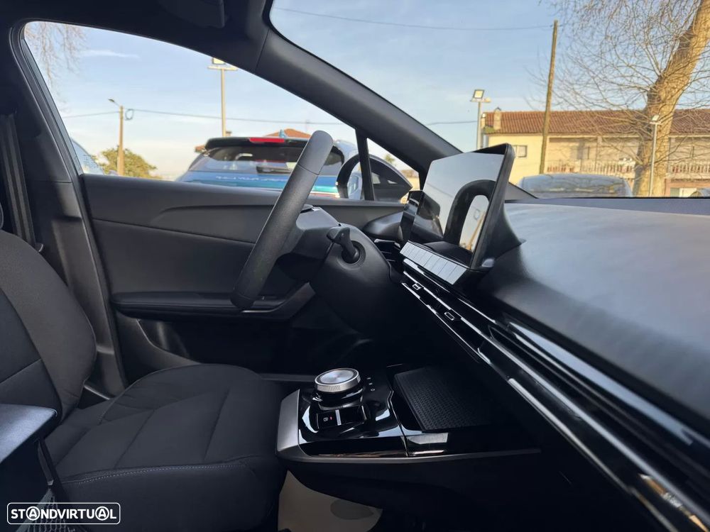 MG MG4 51 kWh Standard - 33