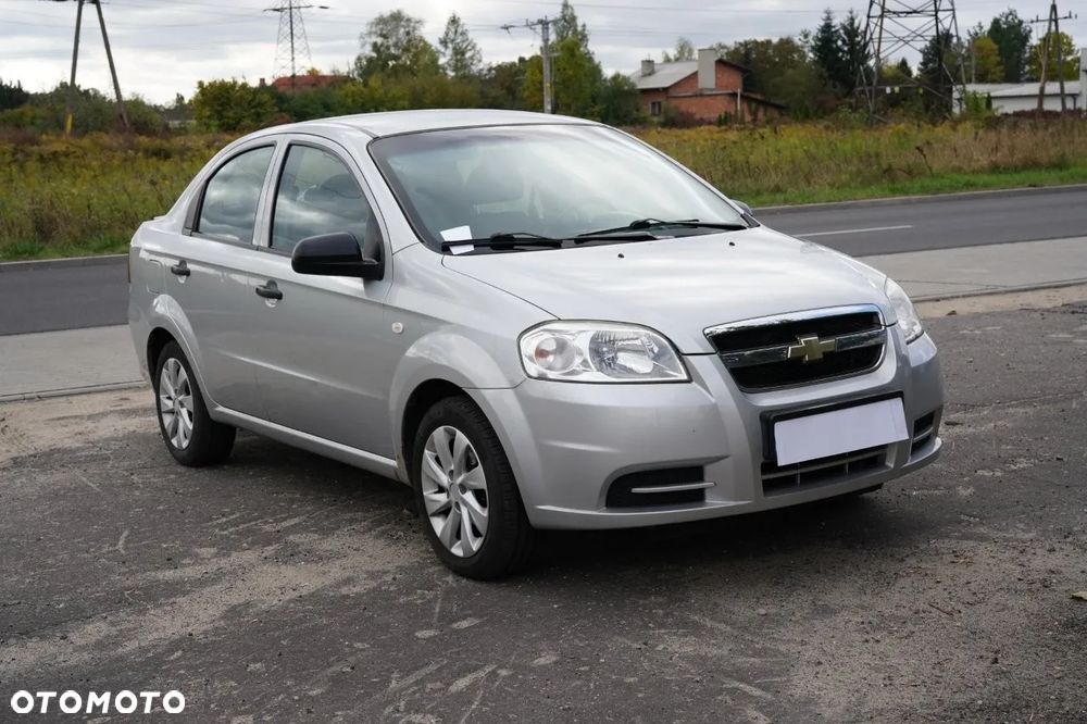 Chevrolet Aveo - 2