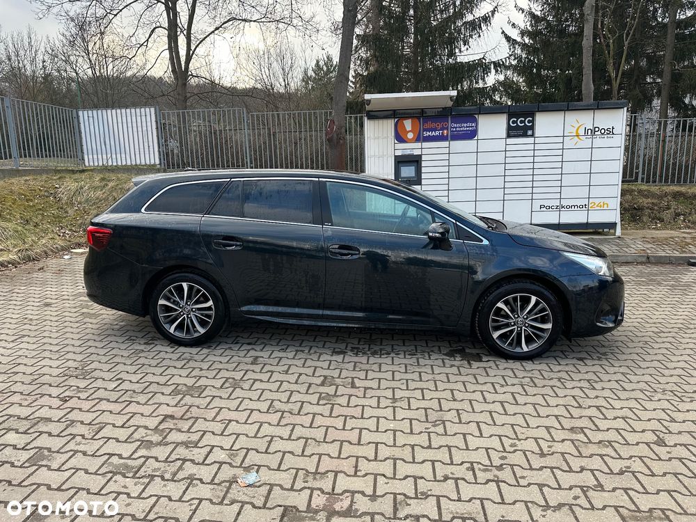 Toyota Avensis Touring Sports 1.8 Edition S+ - 3