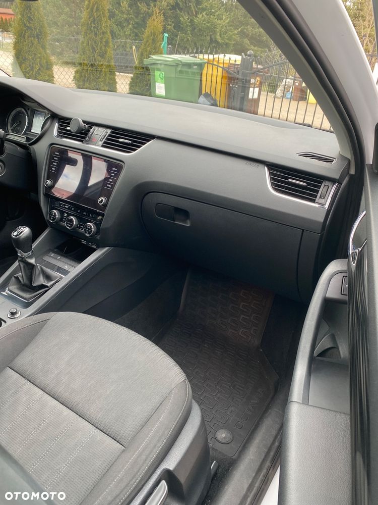 Skoda Octavia 1.5 TSI GPF ACT Ambition - 23
