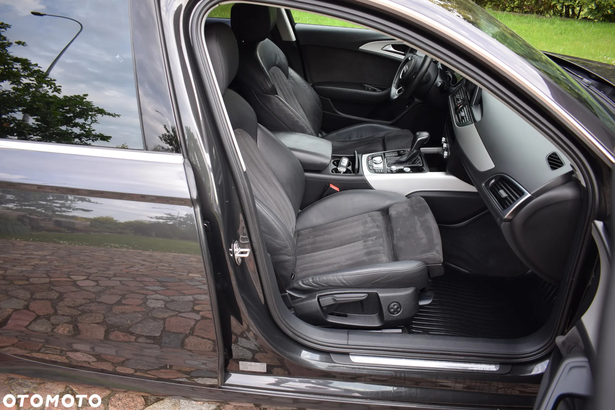 Audi A6 Avant 2.0 TDI Ultra S tronic - 35