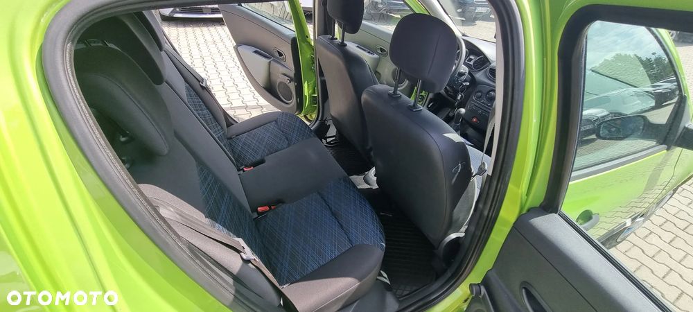 Renault Clio 1.5 dCi Expression - 13