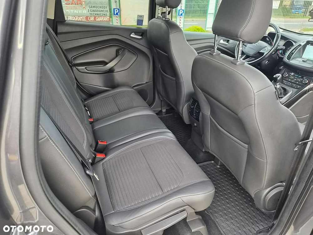 Ford Kuga - 7