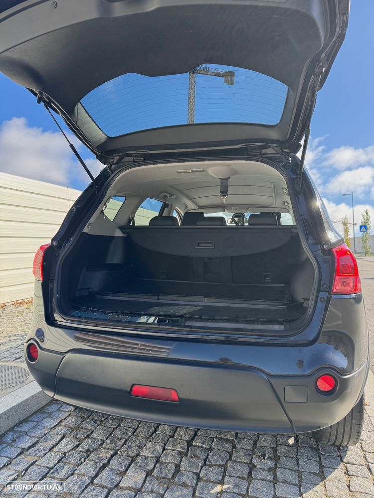 Nissan Qashqai +2 1.5 dCi Tekna Pele Preto +Navi - 20