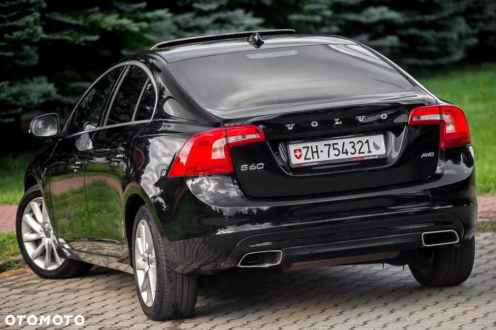 Volvo S60 D5 AWD Geartronic Kinetic - 9