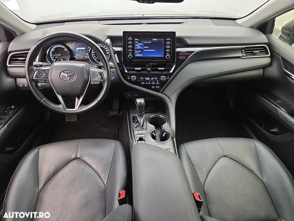 Toyota Camry 2.5 Business - 7