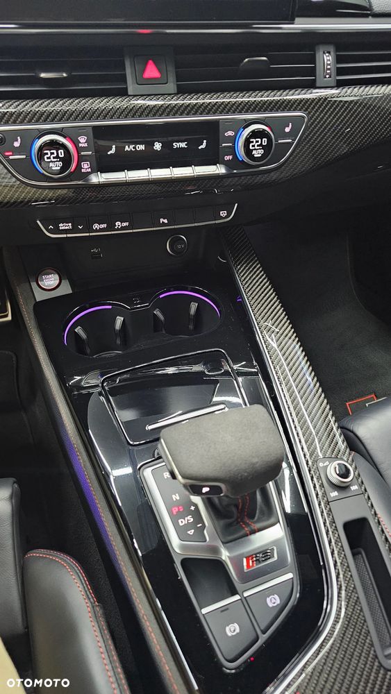 Audi RS4 Avant TFSI Quattro Tiptronic - 15