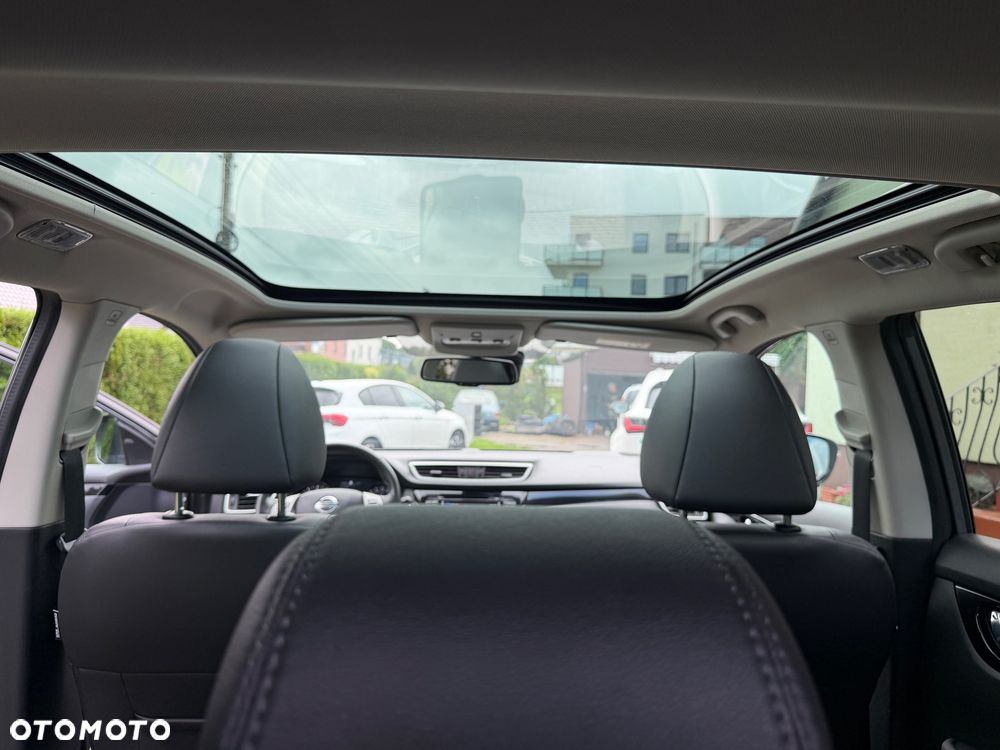 Nissan Qashqai 1.6 DIG-T Tekna+ - 23