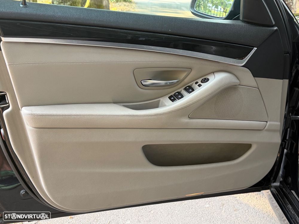 BMW 520 d Pack M Auto - 24