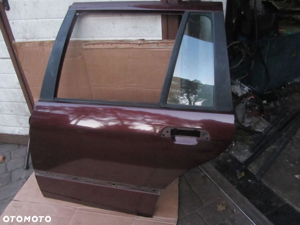 drzwi lewe tył bmw e36 kombi ładny stan - 1