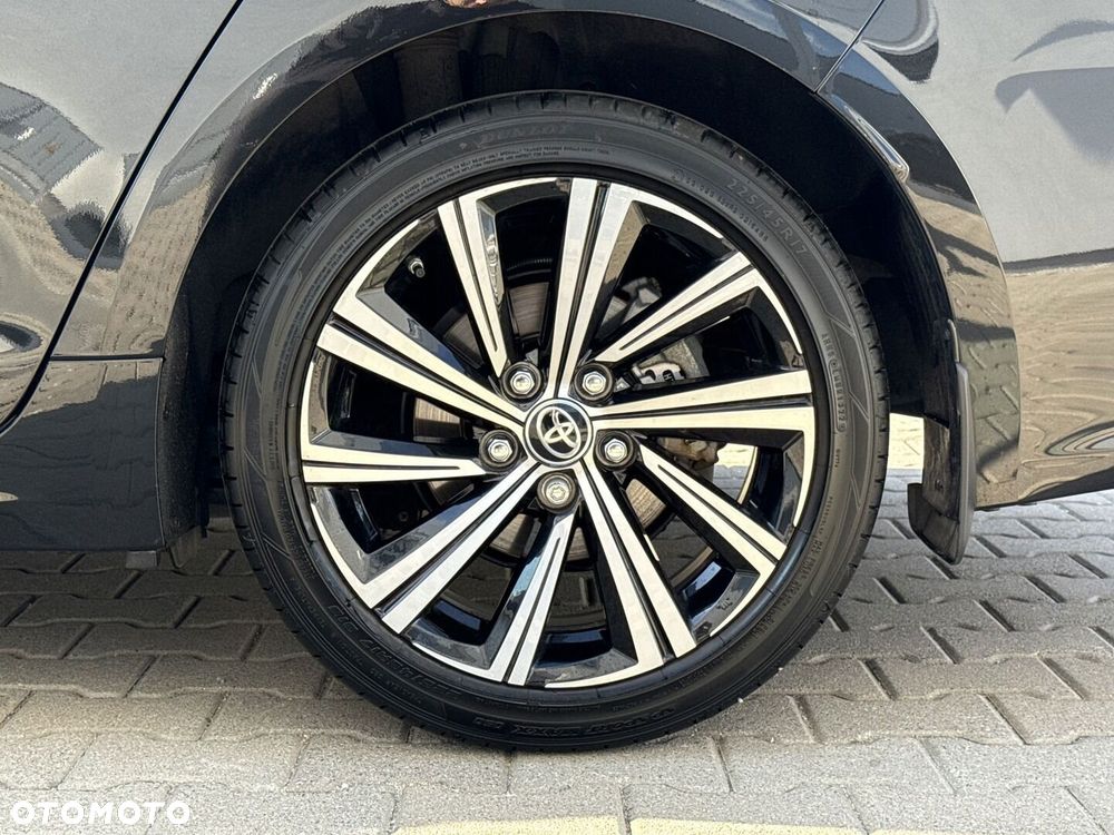 Toyota Corolla 1.8 Hybrid Comfort - 26