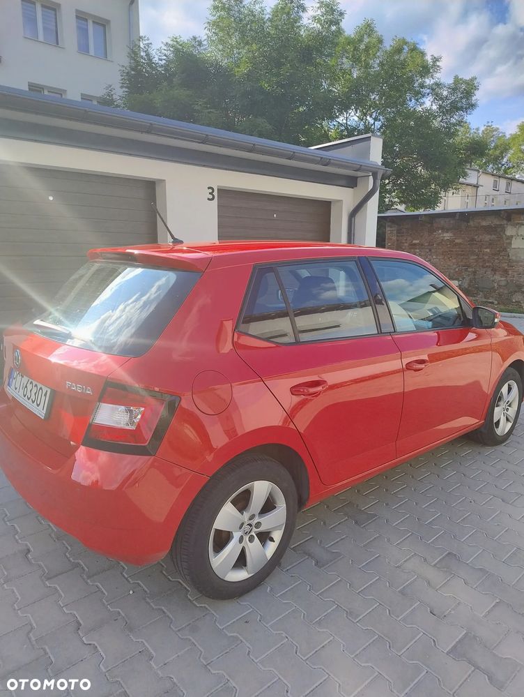 Skoda Fabia 1.2 TSI Active - 1