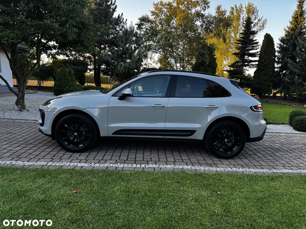 Porsche Macan Standard - 4
