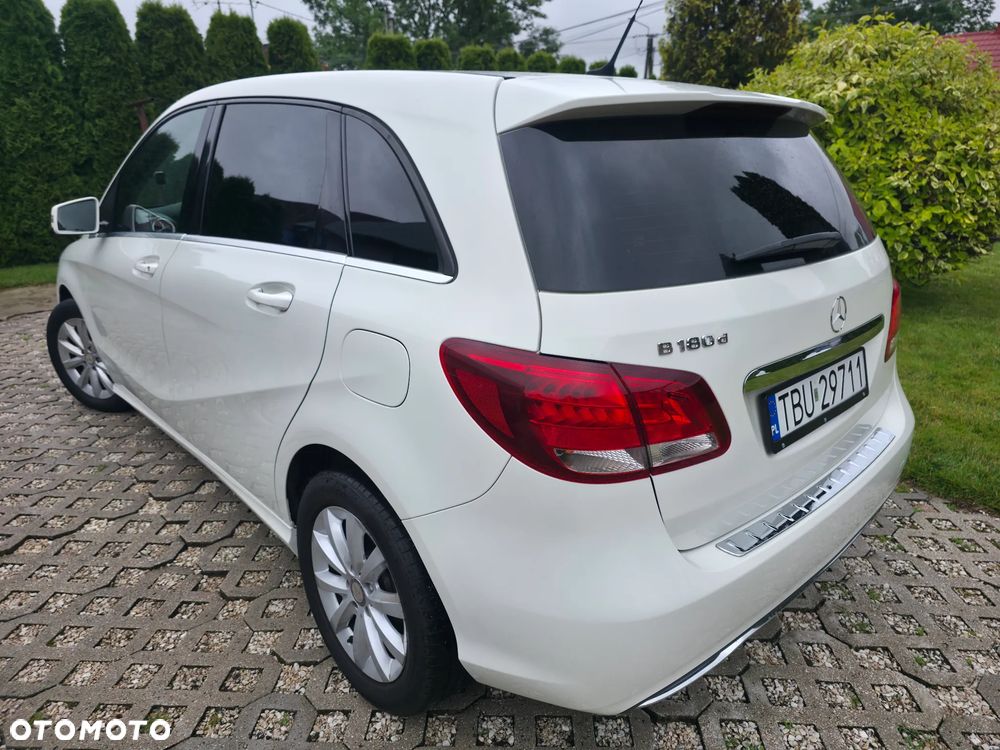 Mercedes-Benz Klasa B 180 (CDI) d - 6