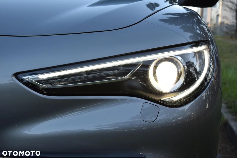 Alfa Romeo Stelvio 2.0 Turbo Super Q4 - 33
