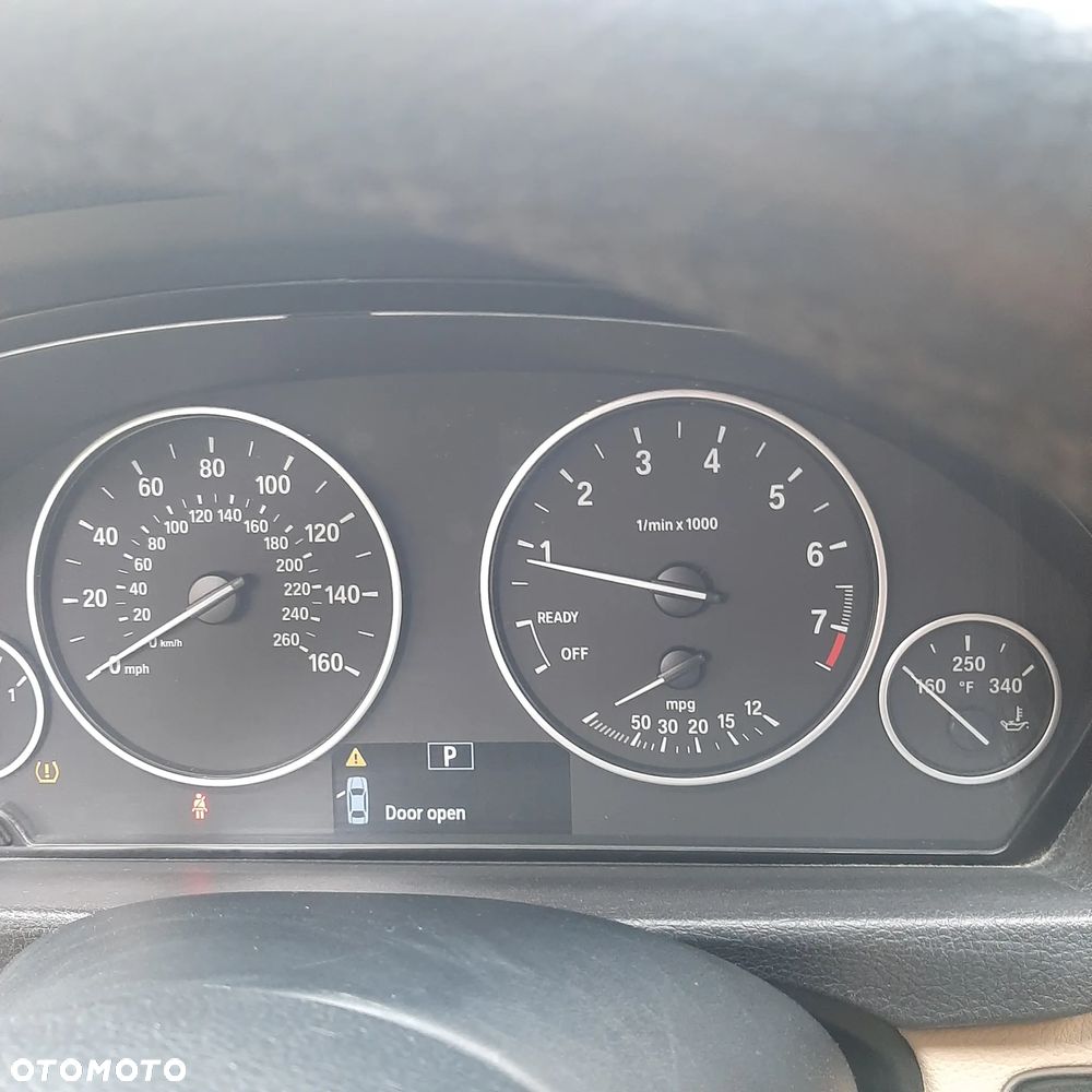 BMW Seria 3 328i xDrive - 2