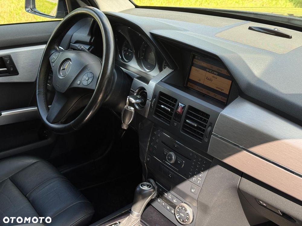 Mercedes-Benz GLK 320 CDI DPF 4Matic 7G-TRONIC Edition 1 - 11