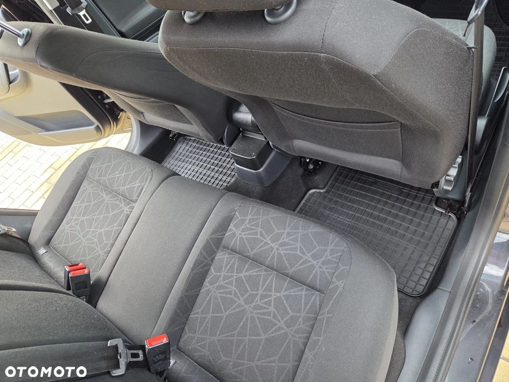 Skoda Fabia 1.2 TSI Family - 18