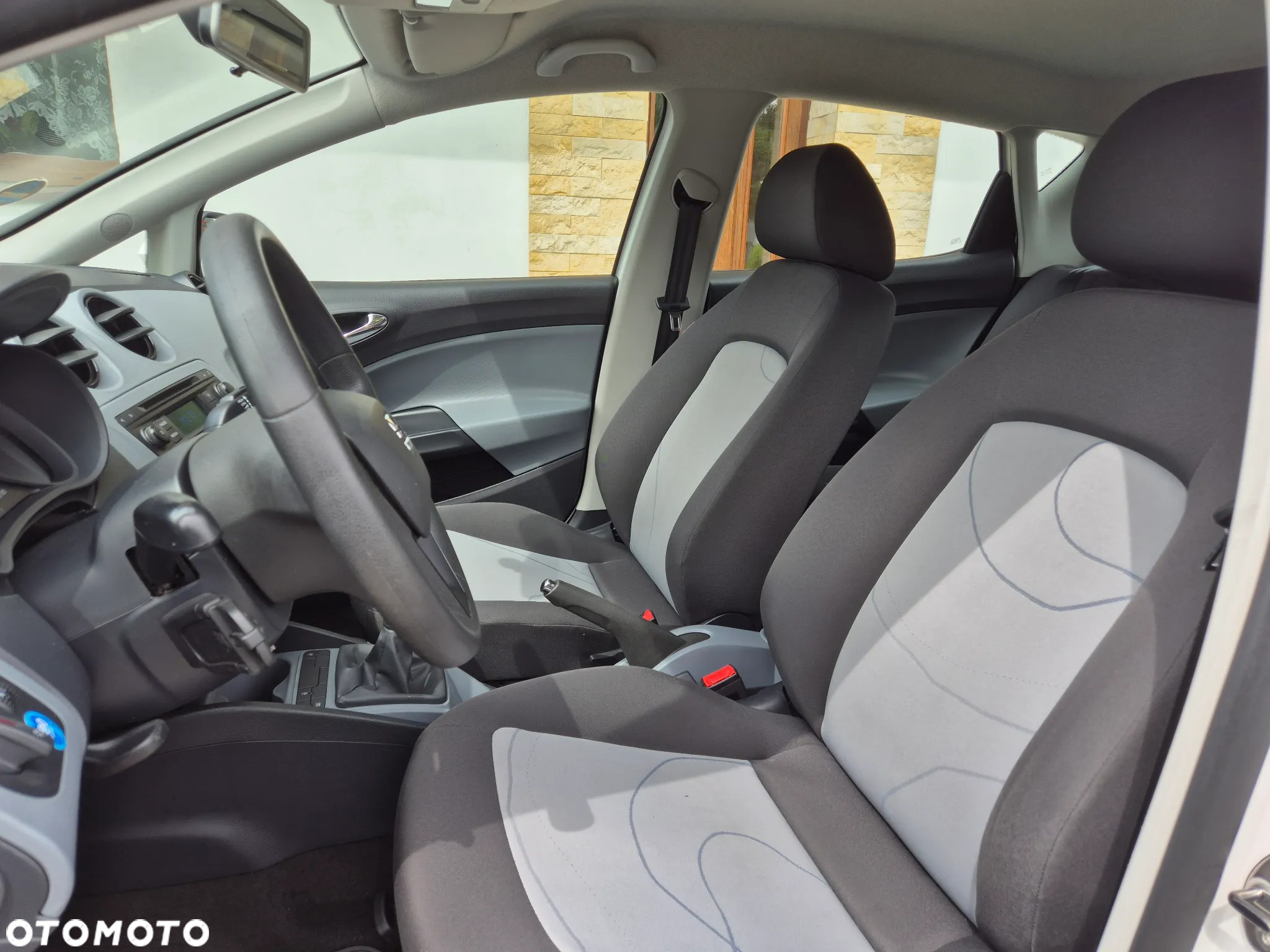Seat Ibiza 1.4 16V Stylance - 10