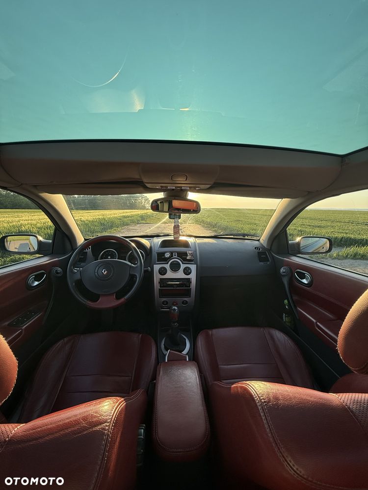 Renault Megane - 8