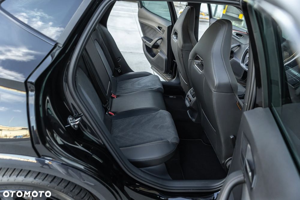 Cupra Formentor 1.5 e-Hybrid PHEV VZ DSG - 32
