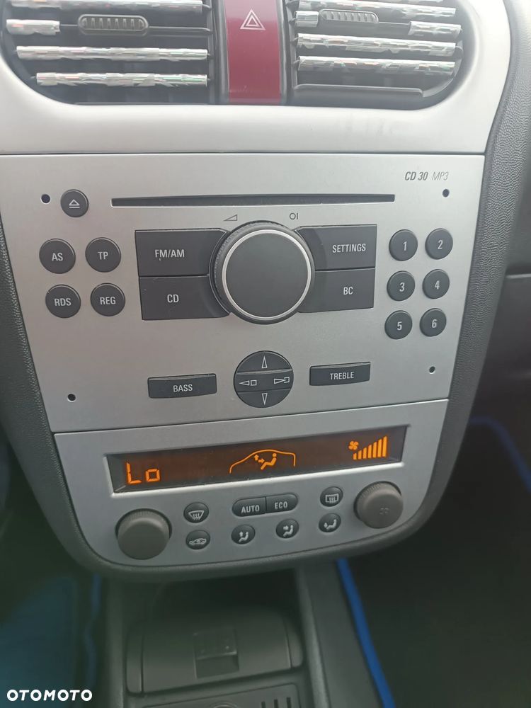 Opel Corsa - 26