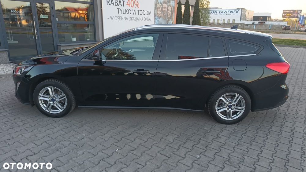 Ford Focus - 28