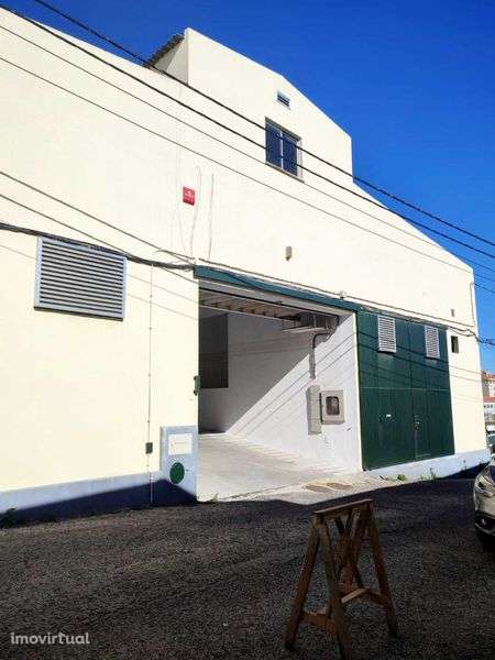 Armazém 950 m² + Escritório | Venda ou Investimento - Grande imagem: 3/12